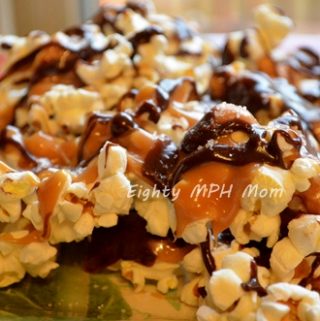 caramel-chocolate-popcorn