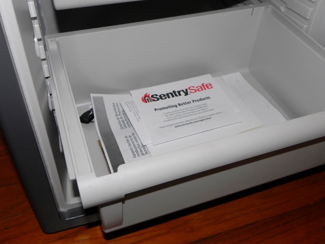 SentrySafe - Small Tray