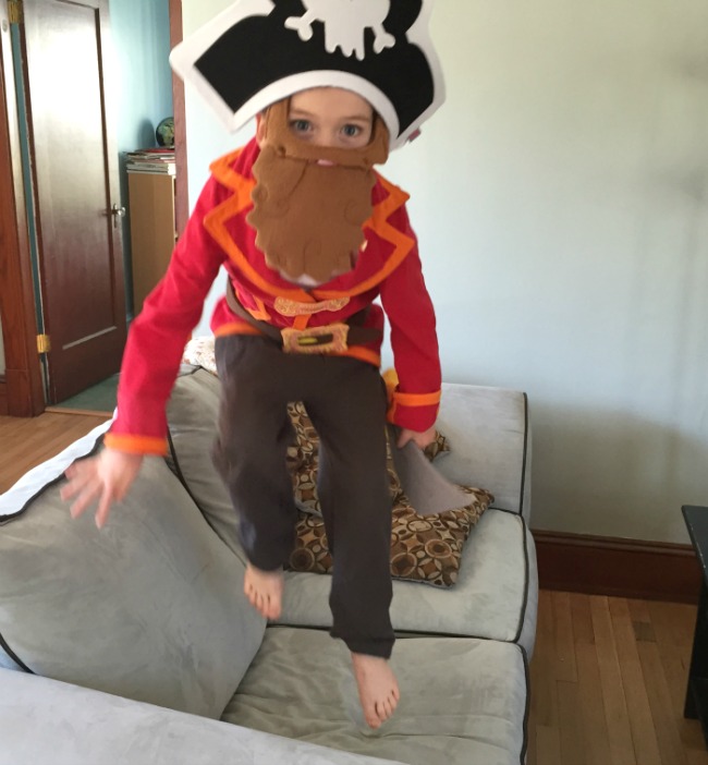 Haba Pirate Costume 1