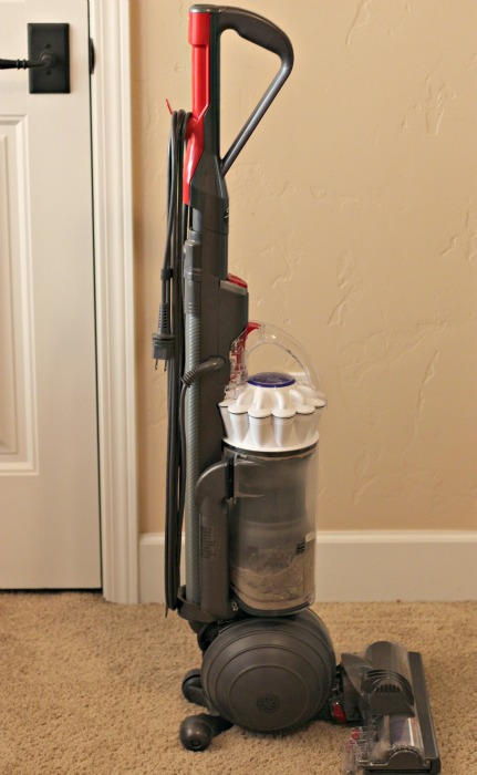 foragte interferens Chip Dyson Light Ball Multi Floor Bagless Upright Vacuum