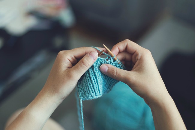 Is it faster to knit or crochet
