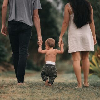 Family Baby starts to walk