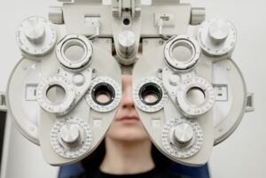 recover your eyesight as adults refractive lens exchange