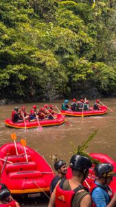 Vacation the Whole Family will Love boat raft