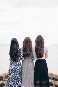 How to Choose the Right Length of Halo Hair Extensions for Your Face Shape